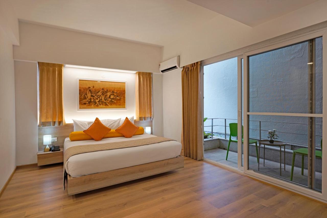 Nest By Rivido Apart Hotel, Bannerghatta Road Bangalore Exteriör bild
