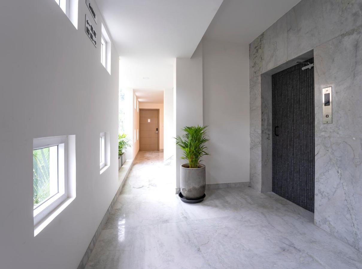 Nest By Rivido Apart Hotel, Bannerghatta Road Bangalore Exteriör bild
