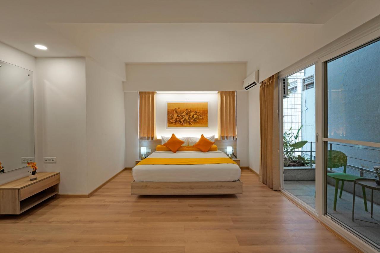 Nest By Rivido Apart Hotel, Bannerghatta Road Bangalore Exteriör bild