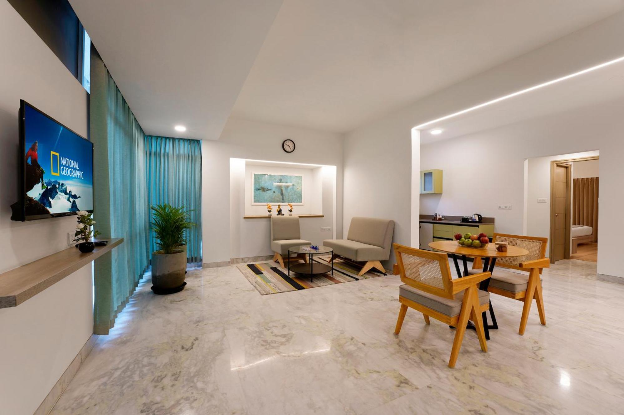 Nest By Rivido Apart Hotel, Bannerghatta Road Bangalore Exteriör bild