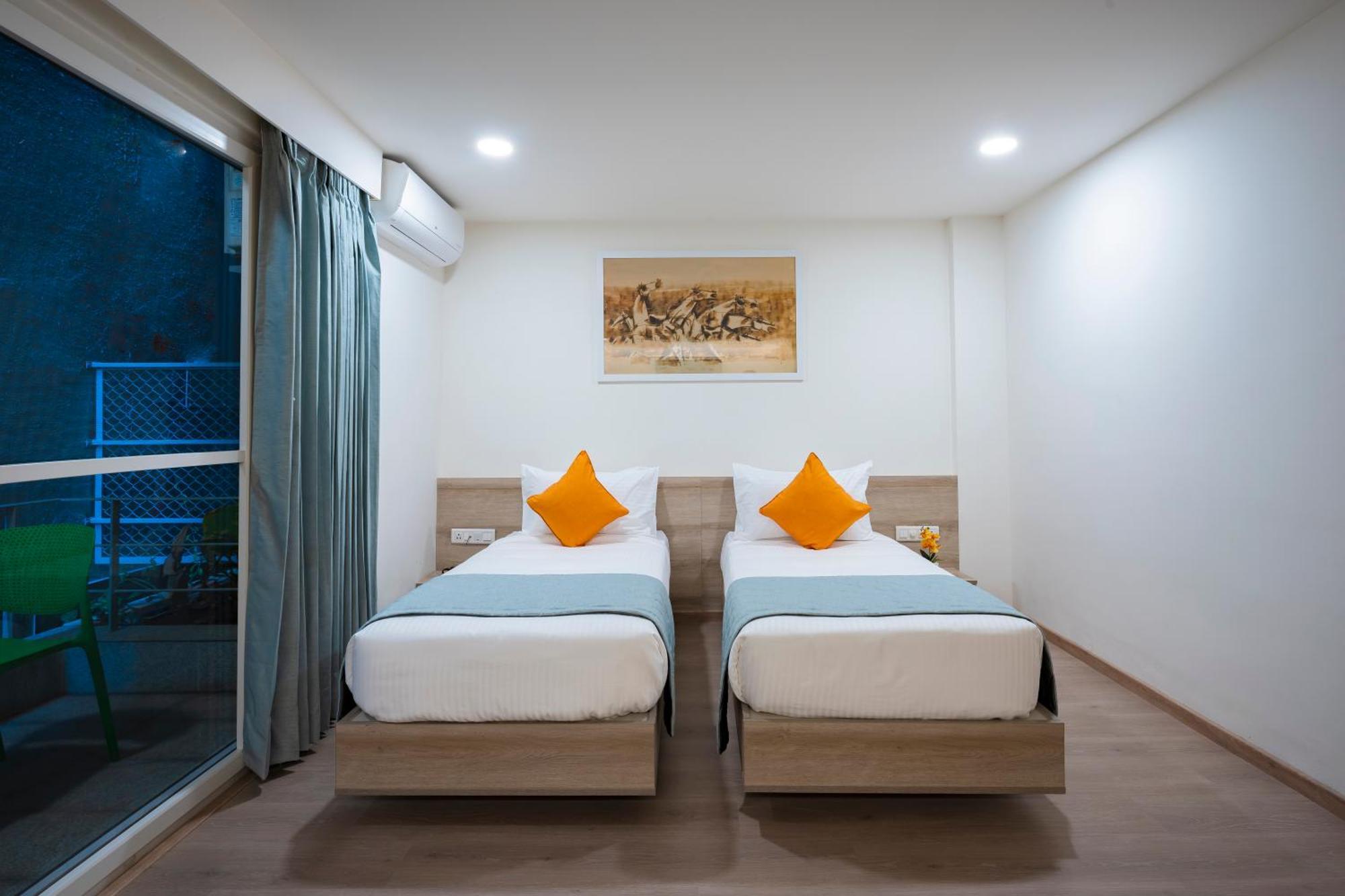 Nest By Rivido Apart Hotel, Bannerghatta Road Bangalore Exteriör bild